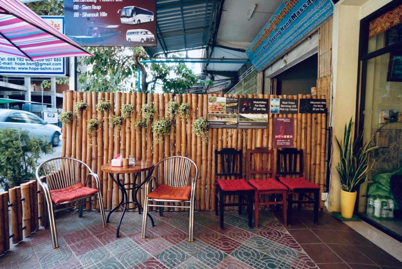 Royal Hotel باتامبانغ المظهر الخارجي الصورة
